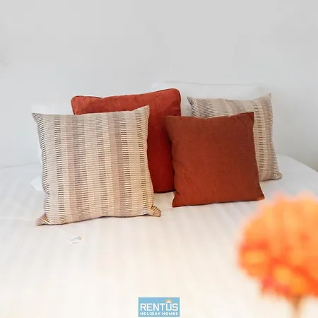 Kariss I - Hip And Trendy In * Coxyde