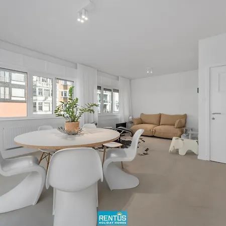 Apartment Kariss I - Hip And Trendy In